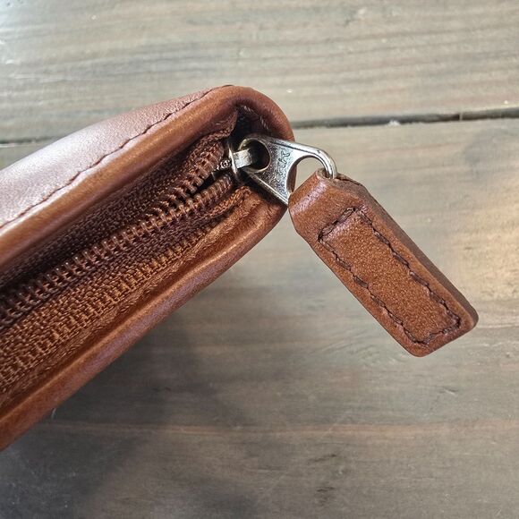 Authentic vintage Y2K COACH British tan leather Blackberry phone wallet - Picture 3 of 15